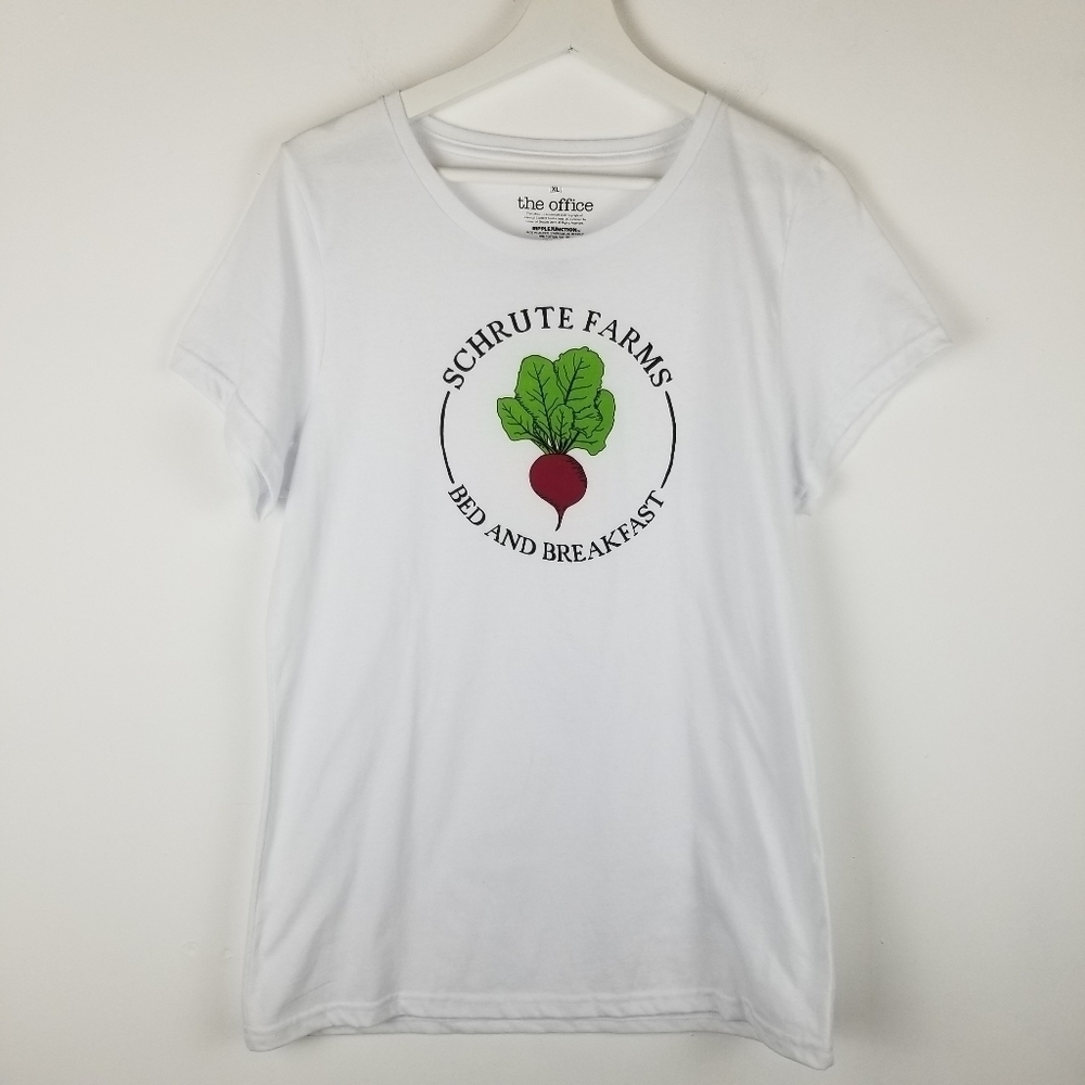 The Office XL (Runs small)‎ Schrute Farms Bed & Breakfast White T-shirt